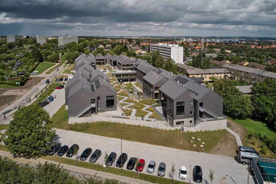 Dementia nursing home community clad and protected with steel. Forgetful?, DemensCentrum Aarhus – Skovvang, Skovvangsvej 97-99, 8200 Aarhus